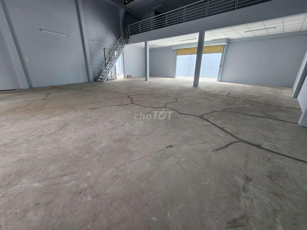 Cho thuê kho sát 4 xã 320m2 giá 25 triệu