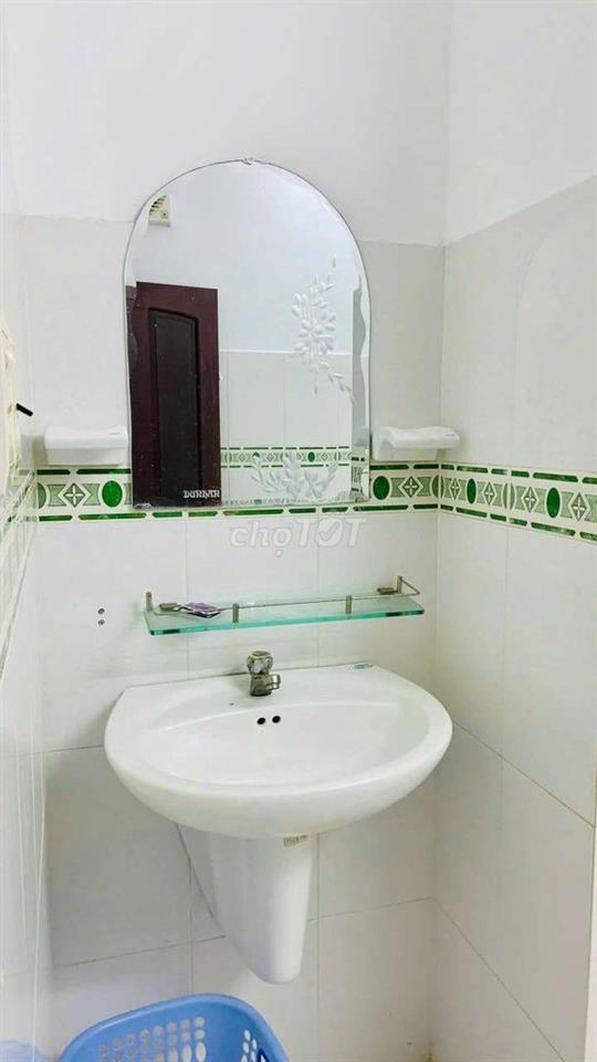 Nhà Rẻ Khu Tên LỬa 16tr 4Pn