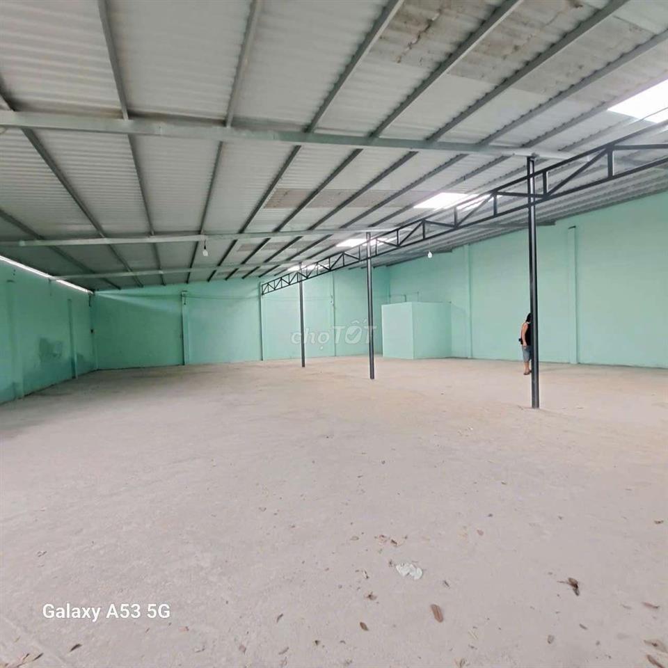 Cho thuê kho khu tên lửa 280m giá 20 triệu