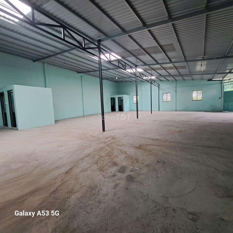 Cho thuê kho khu tên lửa 280m giá 20 triệu