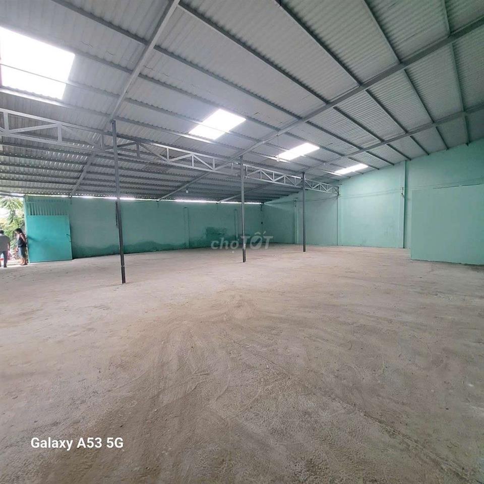 Cho thuê kho khu tên lửa 280m giá 20 triệu