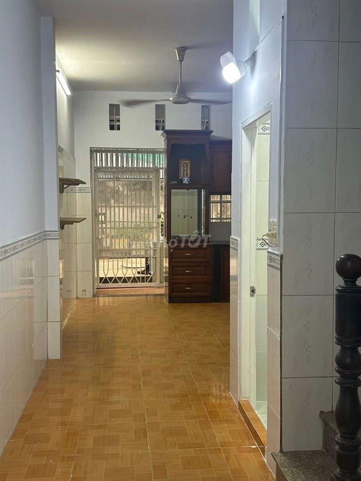 Cho Thuê Nhà Mặt Tiền Kinh Doanh Mã lò, Lê Văn Quới