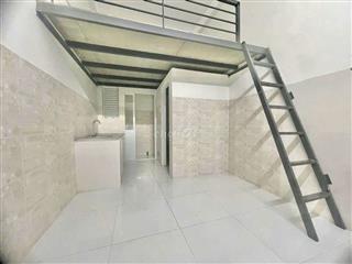 Phòng bự giá rẻ gần ĐH Công Thương