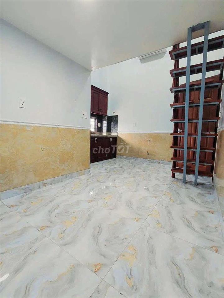 Phòng đẹp giá tốt gần Lê Trọng Tấn