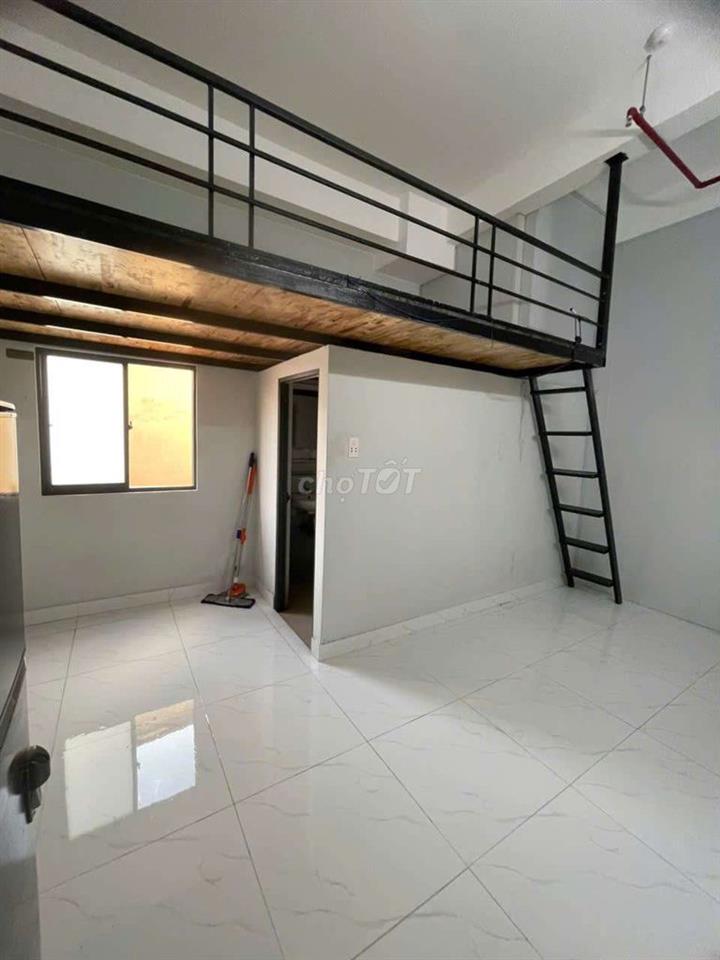 chính chủ sang 32phòng 32wc,  full khách quang trung giáp thống nhất 