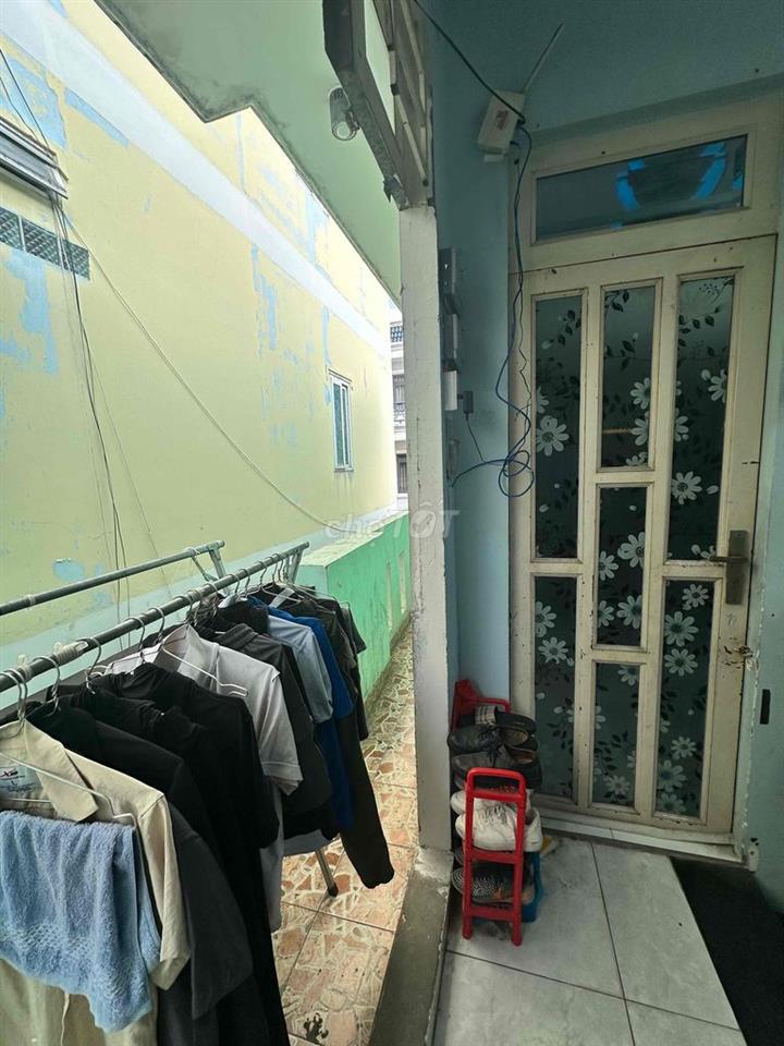 PASS PHÒNG BAN CÔNG MÃ LÒ