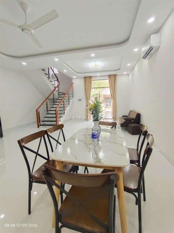 Cho thuê căn Phúc An City 4PN 2 WC full nội thất xách vali ở ngay