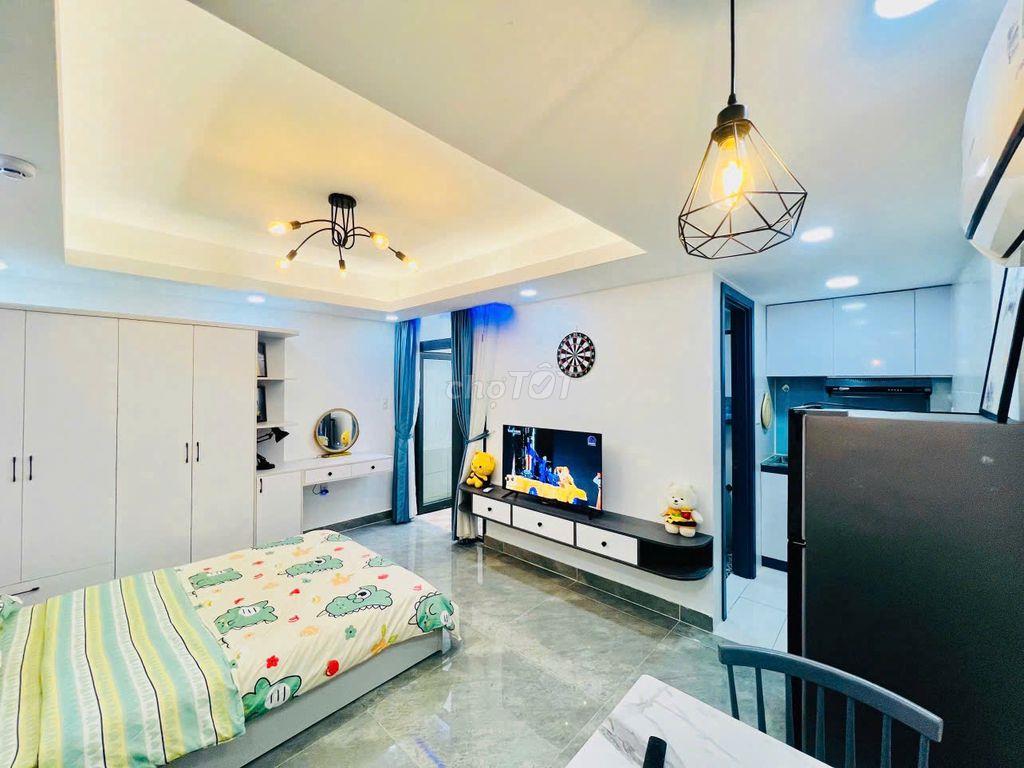 1PN TÁCH BẾP BAN CÔNG FULL NỘI THẤT NGAY HỒNG BÀNG UEF