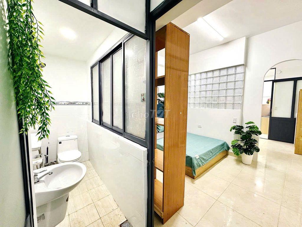 2PN FULL NỘI THẤT NGAY PHAN VĂN TRỊ GẦN HỒNG BÀNG - UEF - HUTECH - VLU