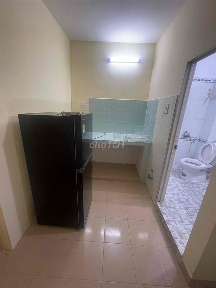 Cho thuê phòng đường Điện Biên Phủ Bình gần ngã tư hàng Xanh 30m2