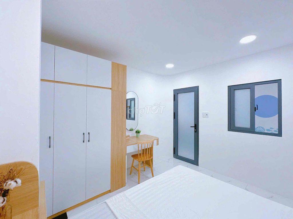 CHO THUÊ CĂN HỘ CAO CẤP 3PN Ở NGUYỄN XÍ - GẦN CÁC TRƯỜNG ĐH LỚN