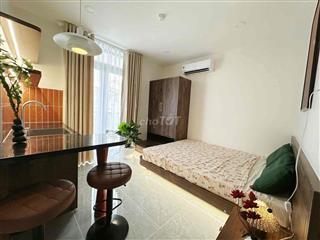 CĂN HỘ BAN CÔNG FULL NỘI THẤT MỚI 100% Ở NƠ TRANG LONG GẦN ĐH VĂN LANG