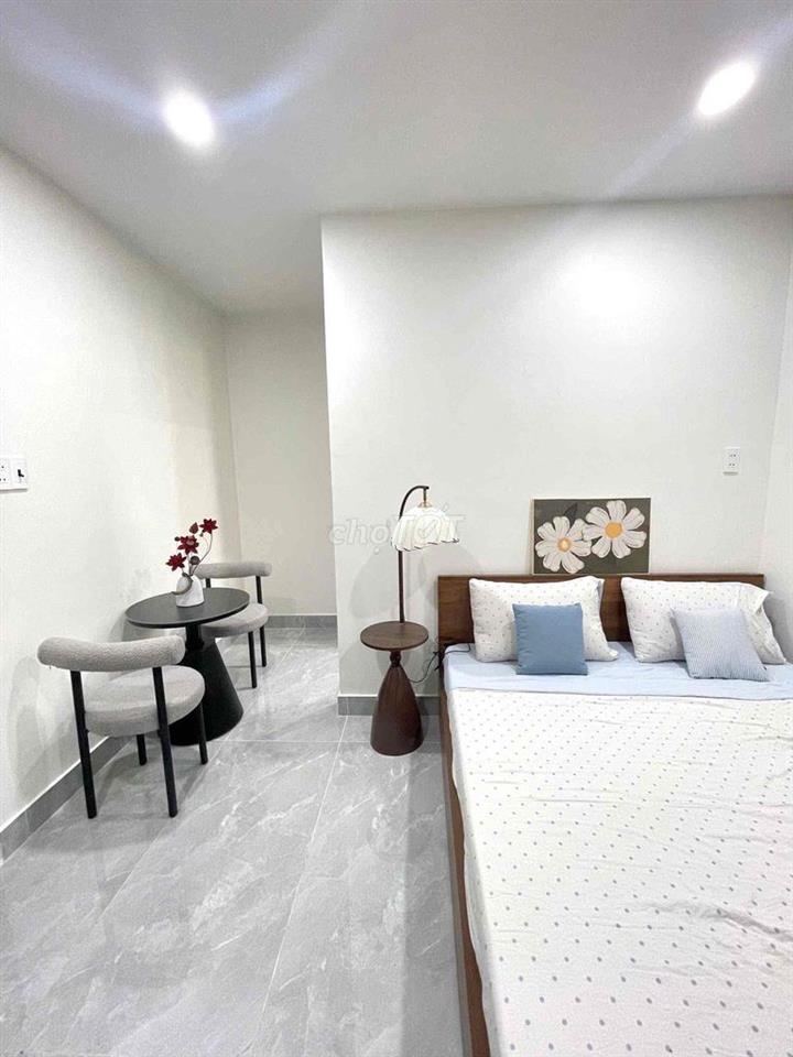 CHDV FULL NỘI THẤT THIẾT KẾ SANG TRỌNG GẦN VLU CS3