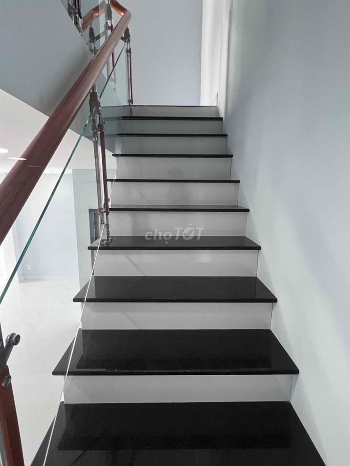 Bán căn chung cư duplex mới xây 100%