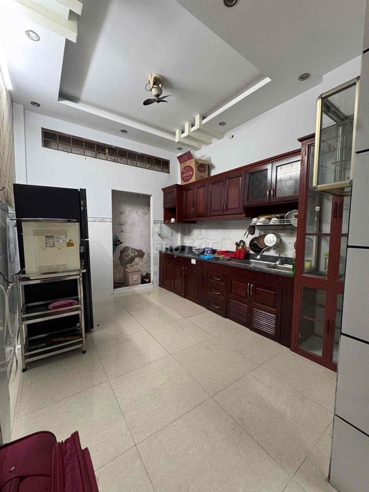 cho thuê nhà nguyên căn chợ cây quéo