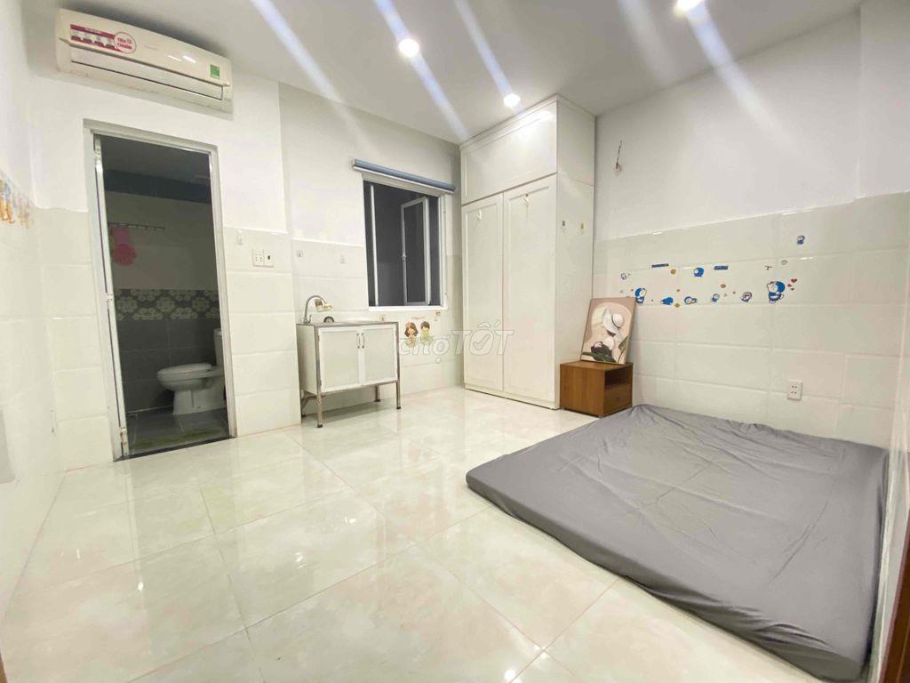 phòng trọ cách VLU 500m
