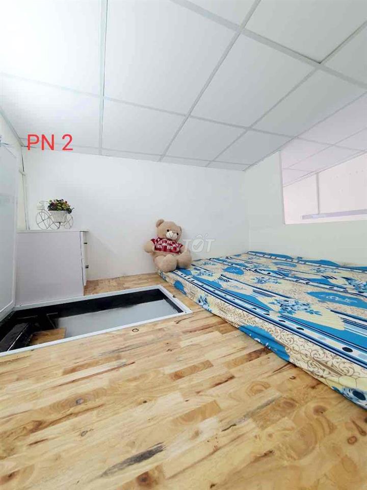 Chính chủ cho thuê CHDV 2 PN Ban Công