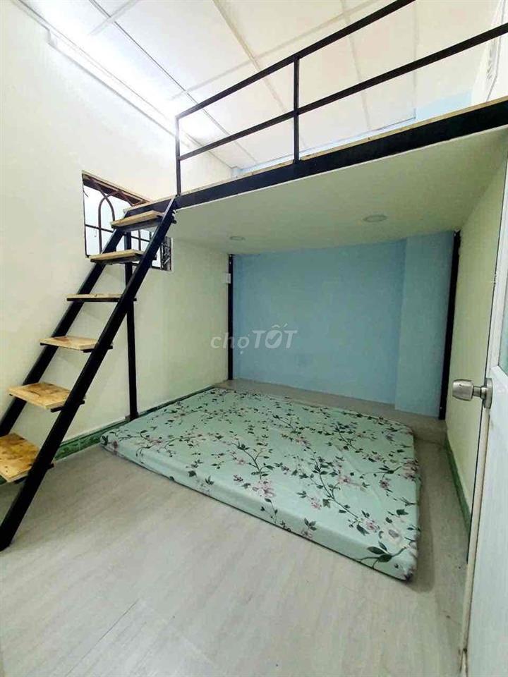Chính chủ cho thuê CHDV Duplex rộng