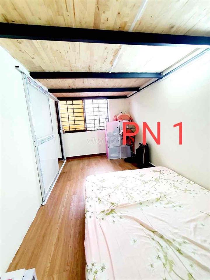Chính chủ cho thuê căn hộ dịch vụ 2 Phòng Ngủ + Ban Công Rộng
