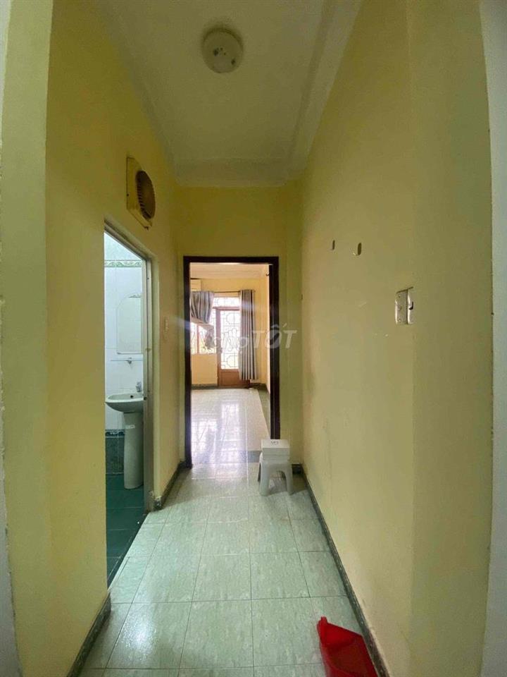 Phòng trọ mặt tiền đường Vạn Kiếp ,toilet riêng
