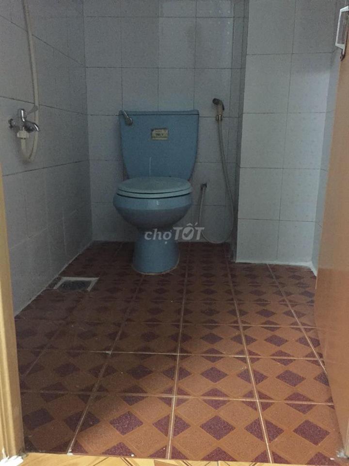 CHO THUÊ PHÒNG ĐẸP, ĐỒNG HỒ ĐIỆN-NƯỚC RIÊNG, GẦN QUẬN 1, TP.HCM