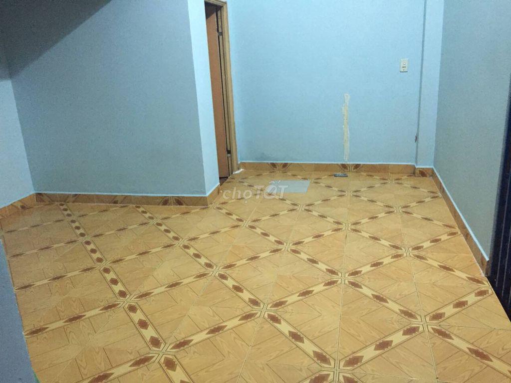 CHO THUÊ PHÒNG ĐẸP, ĐỒNG HỒ ĐIỆN-NƯỚC RIÊNG, GẦN QUẬN 1, TP.HCM