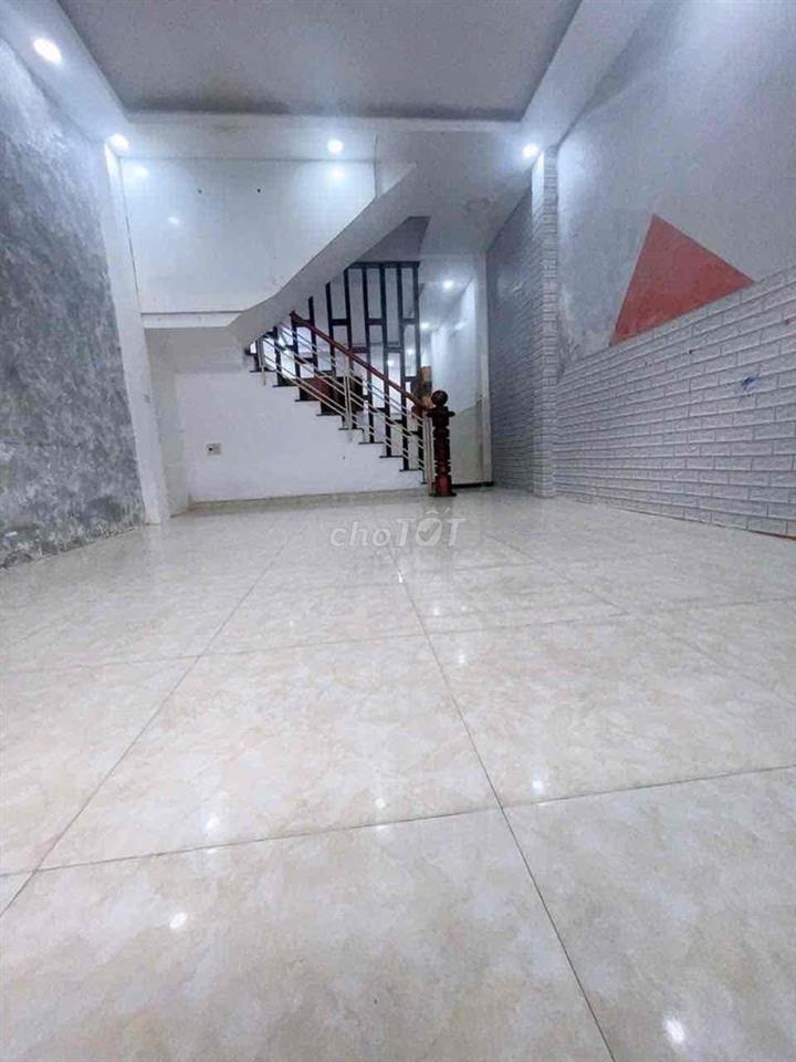 CHỈ 5 tỷ HƠN-8M THÔNG - 4.1X15m-NGAY TRUNG TÂM GÒ VẤP