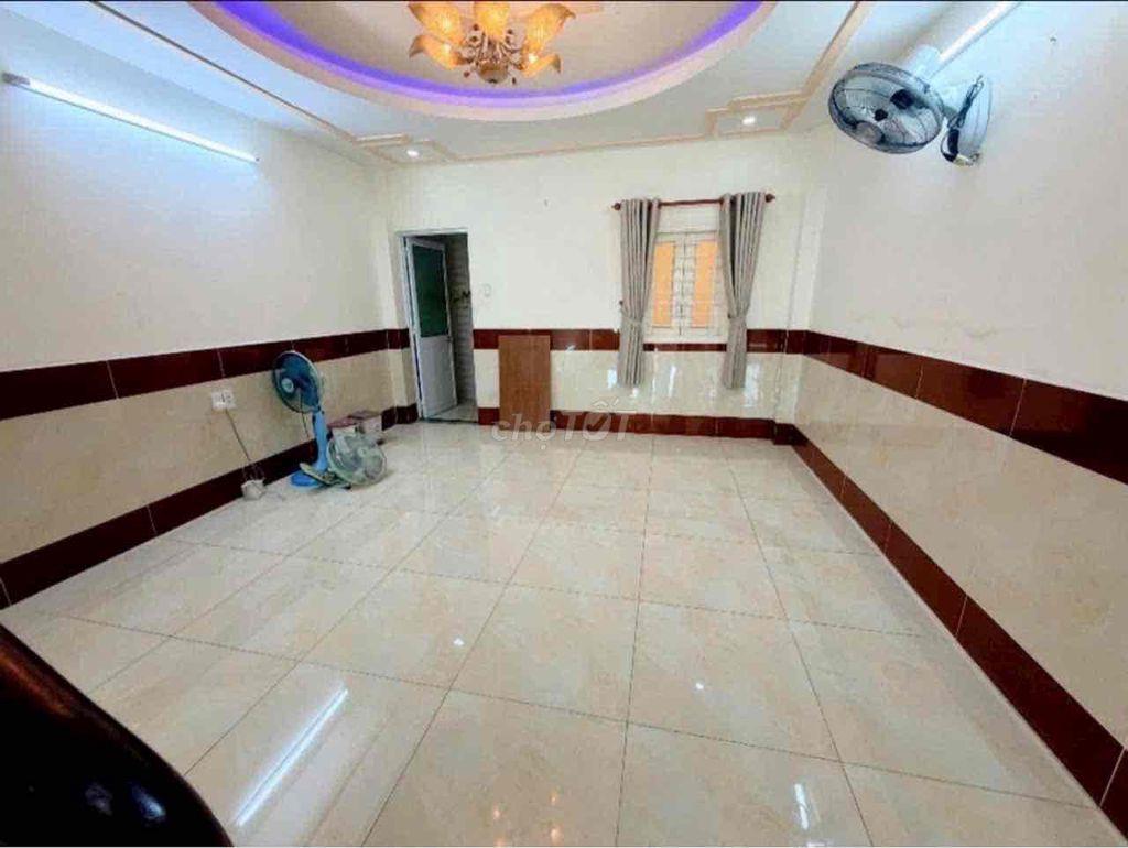 CHỈ 6 TỶ NHÀ SÁT MẶT TIỀN NGUYỄN ẢNH THỦ -Ô TÔ THÔNG 8m- 4.1X16m2