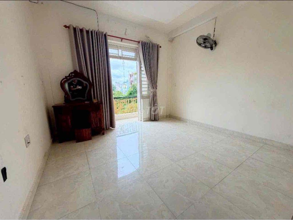CHỈ 6 TỶ NHÀ SÁT MẶT TIỀN NGUYỄN ẢNH THỦ -Ô TÔ THÔNG 8m- 4.1X16m2