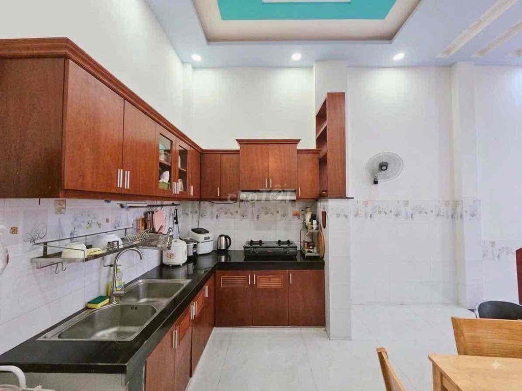 Bán nhà Tân sơn, nhà mới 2tầng, hẻm 3 gác yên tĩnh, sạch sẽ