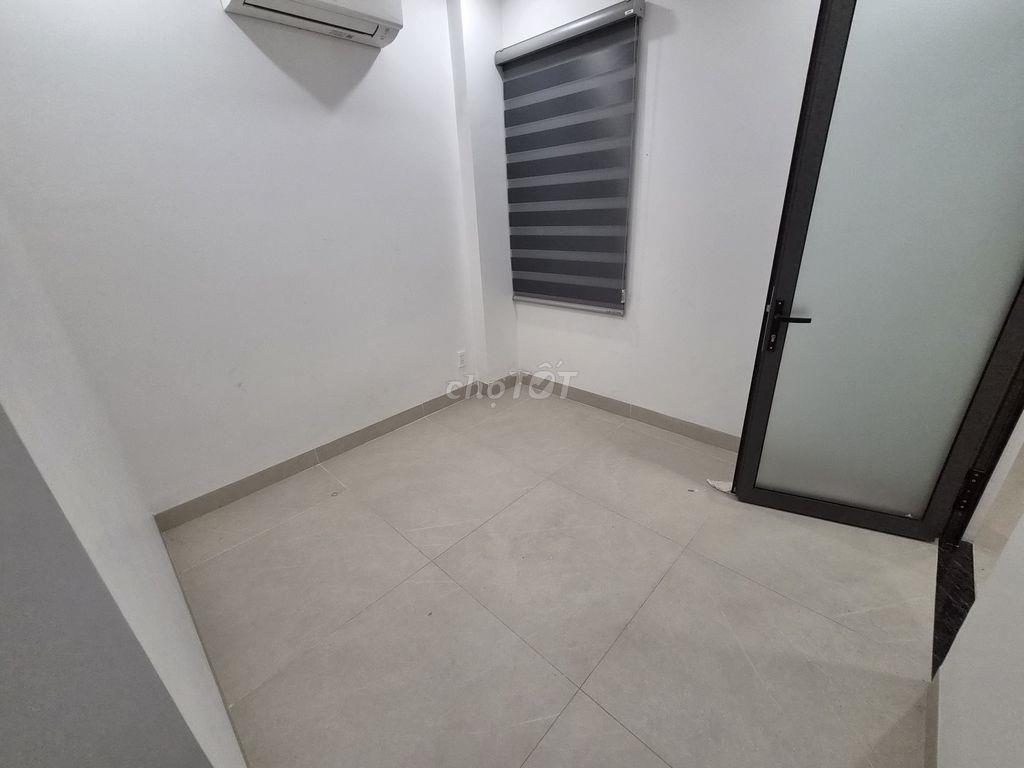 Cho Thuê Mặt Bằng Tiền + Tầng 1 Đường Lê Dức Thọ Gần Trường Học