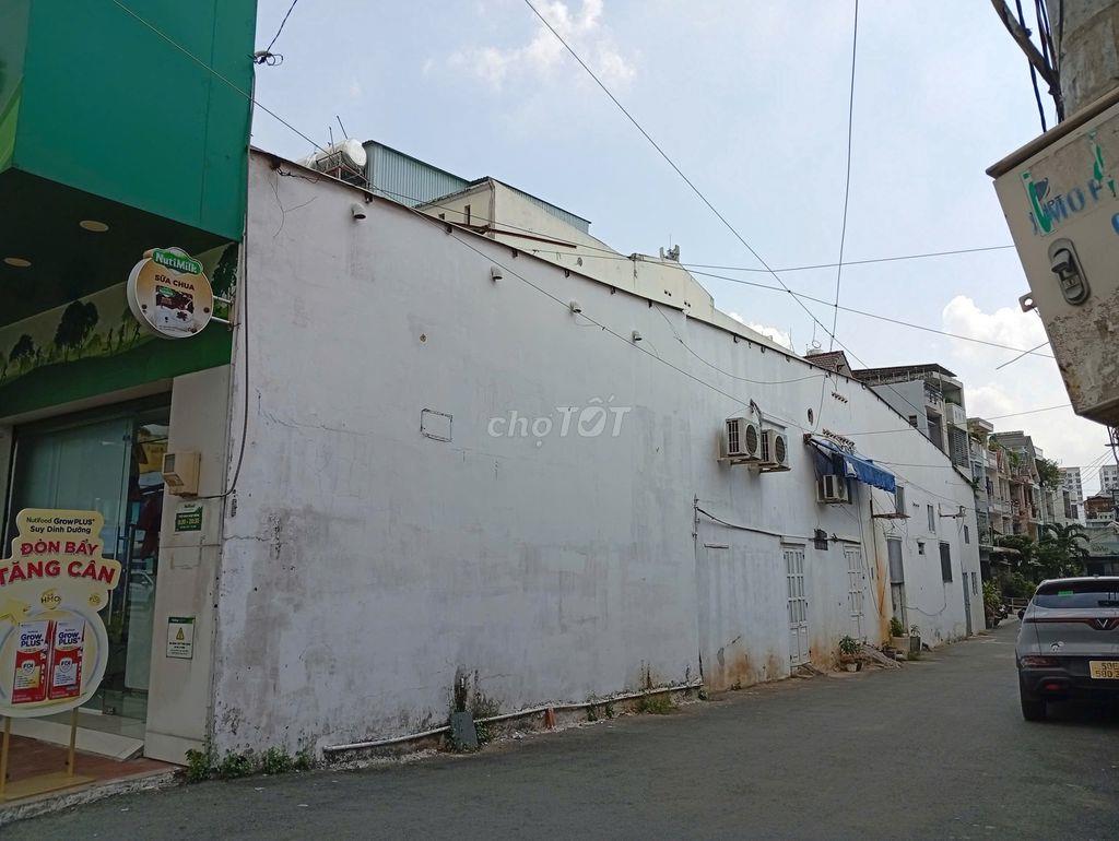 Cho thuê nhà nguyên căn hai mặt tiền đường Lê Đức Thọ