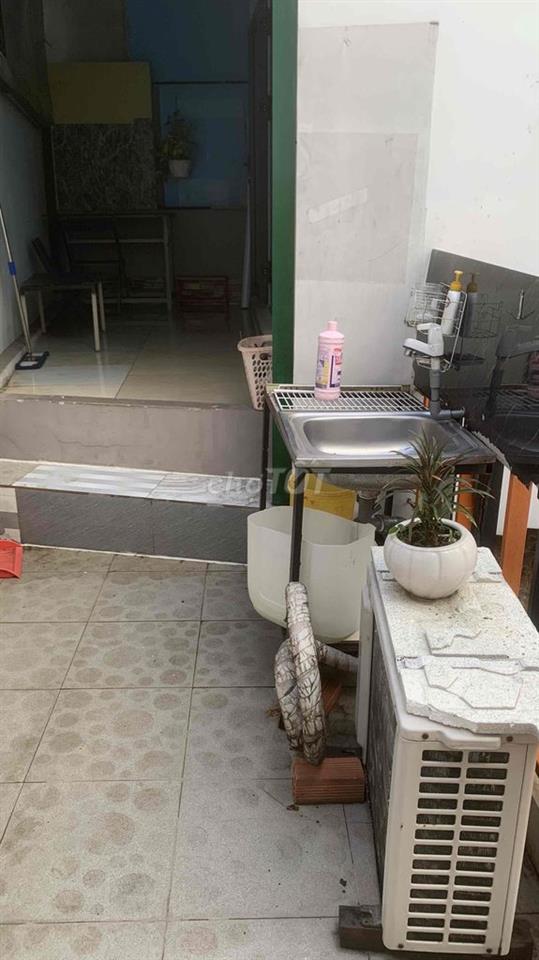 phòng cho thuê bao điện nước