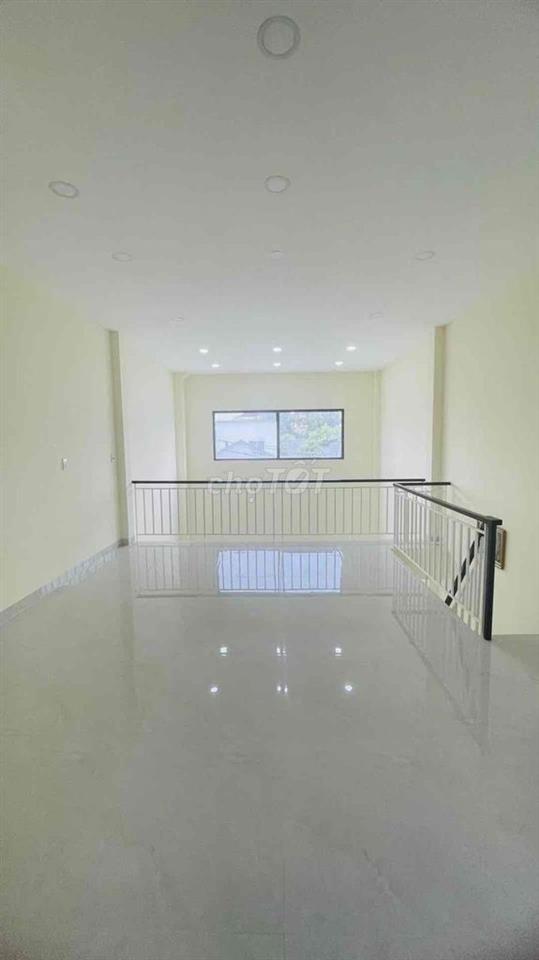 NHÀ 5x13.5m Hóc Môn- SHR- NGỘP 3ty1