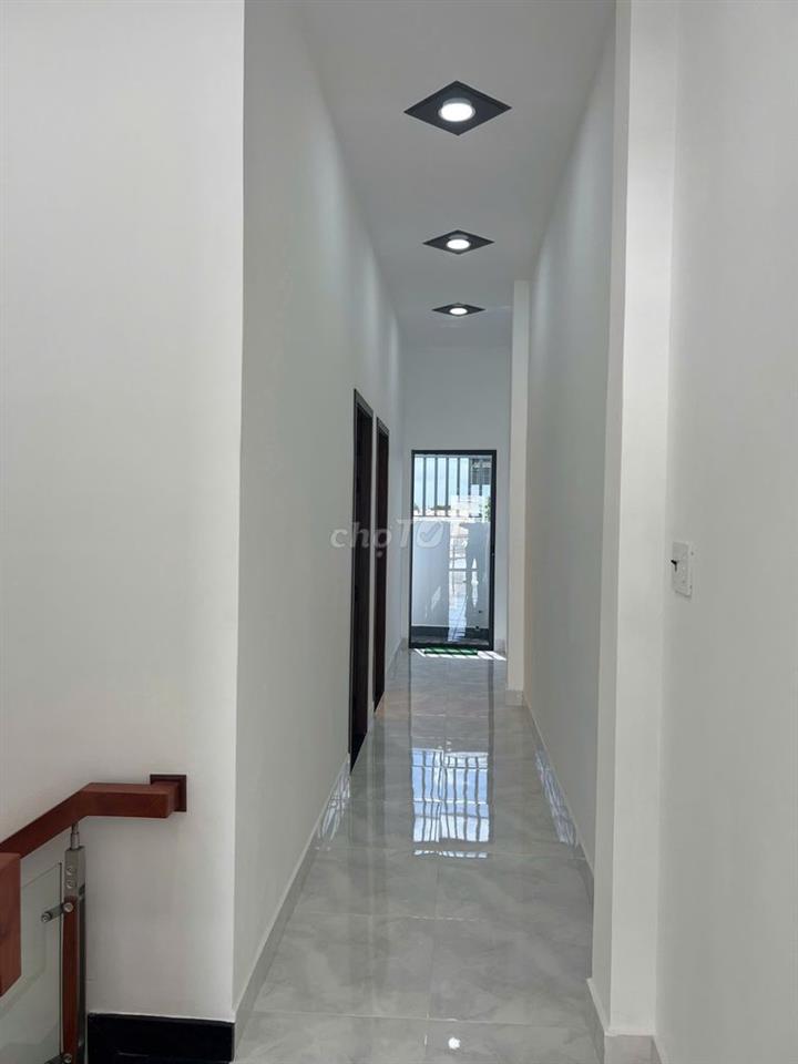 CẦN BÁN NHÀ MẶT TIỀN ĐƯỜNG LÝ THỊ NÊ, BÀ ĐIỂM, TP.HCM