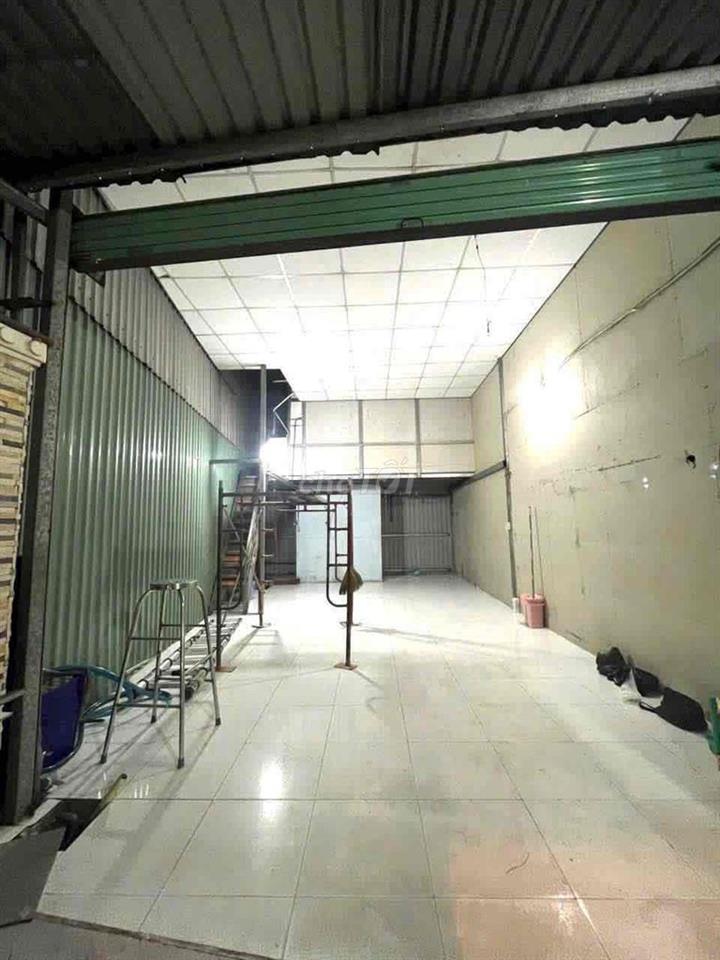mặt bằng tiền đường