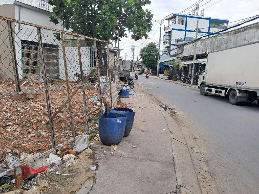 Cho thuê nhà và mặt bằng 500m2