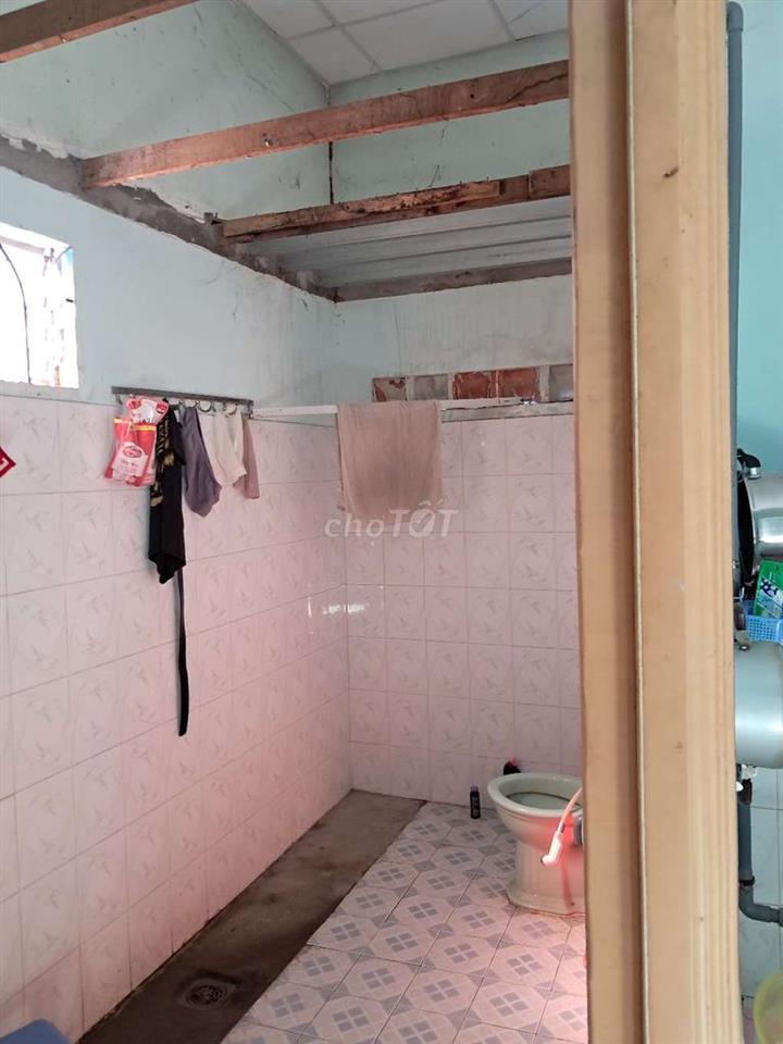 cho thuê nhà nguyên căn 240m2 hẻm xe hơi