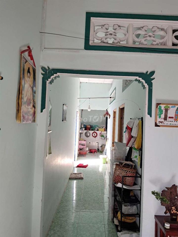 cho thuê nhà nguyên căn 240m2 hẻm xe hơi