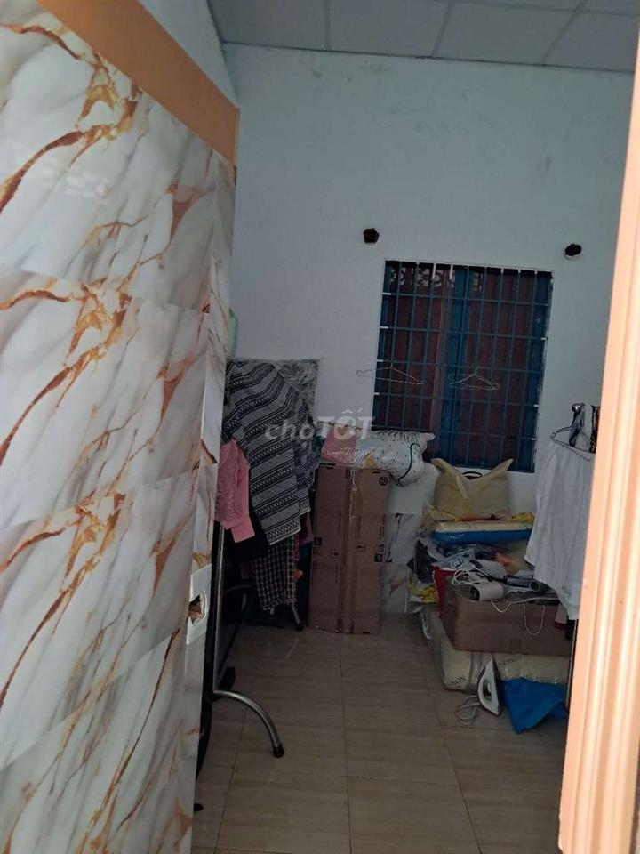 cho thuê nhà nguyên căn 240m2 hẻm xe hơi