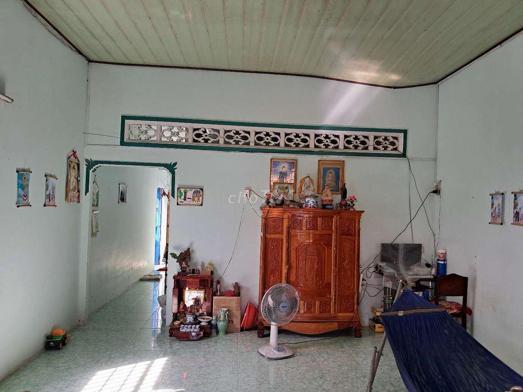 cho thuê nhà nguyên căn 240m2 hẻm xe hơi