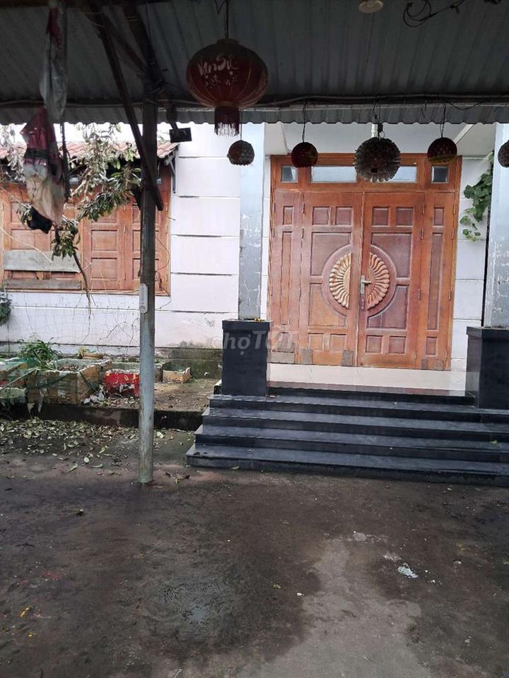 cho thuê nhà biệt thự và kho rộng 500m2 mặt tiền đườ sông lu-tỉnh lộ8 