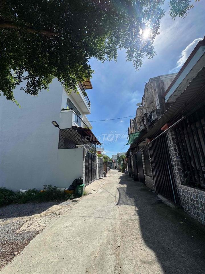 Gia đình cần bán