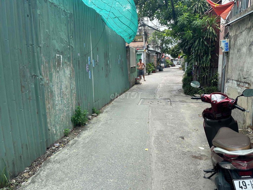Đất full thổ cư gần trường mầm non Xuân Thới Thượng