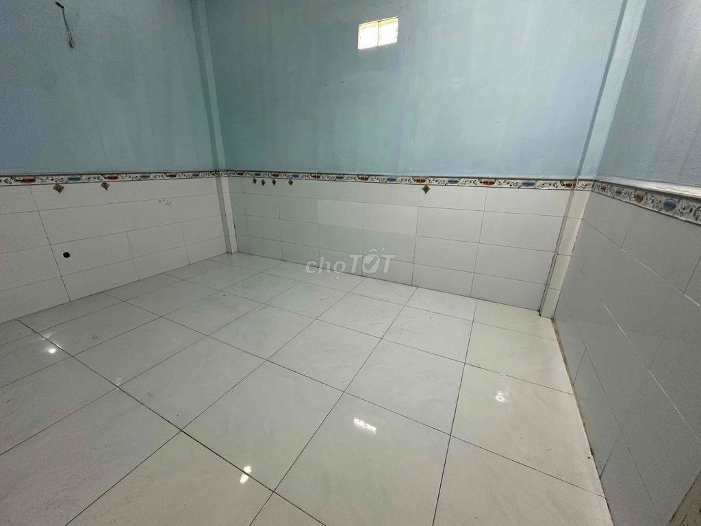 Nhà hốc Môn siêu rộng rải giá rẻ