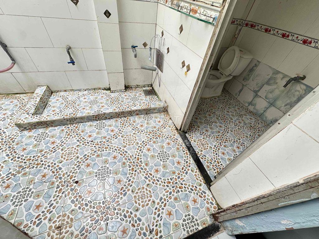 Nhà hốc Môn siêu rộng rải giá rẻ