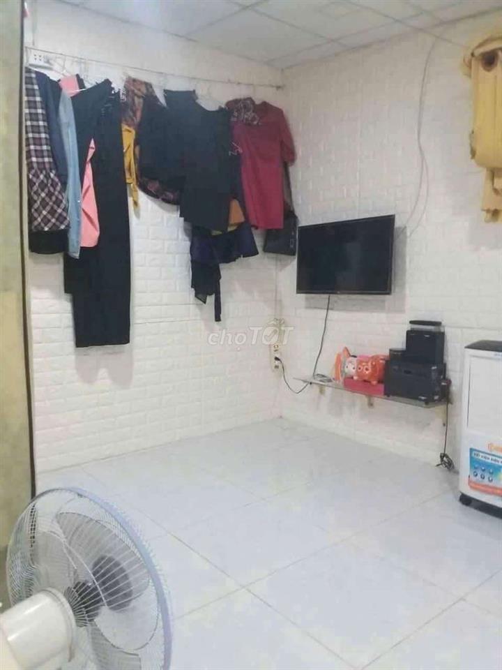 NHÀ CÓ SỔ ,HẺM XE HƠI, TẶNG FULL NỘI THẤT THIẾT BỊ