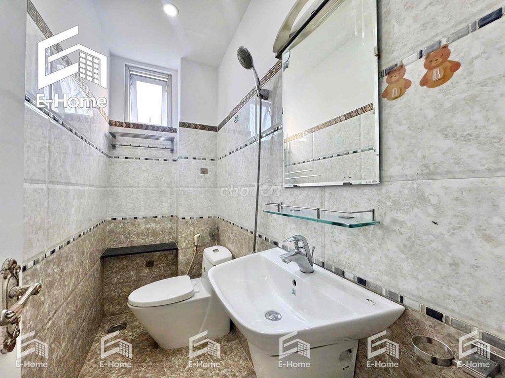 📍Phòng studio ban công rộng rãi, thoáng mát giáp quận 3 và quận 10