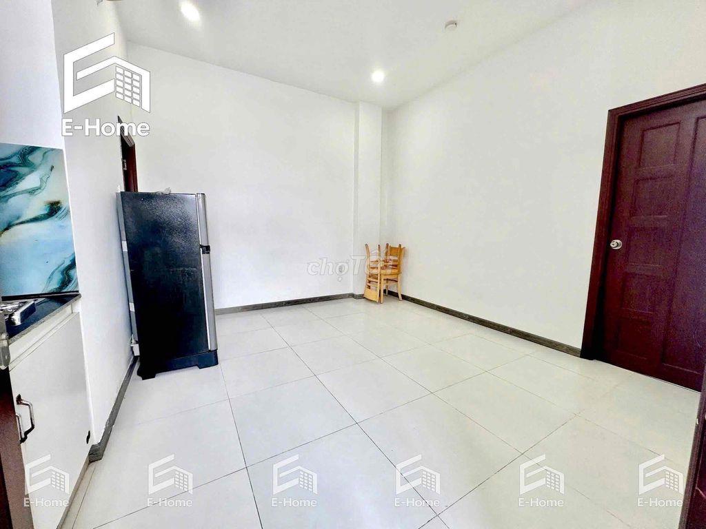 📍Phòng studio tách bép cửa sổ trời ngay khu vực ngã tư Bảy Hiền