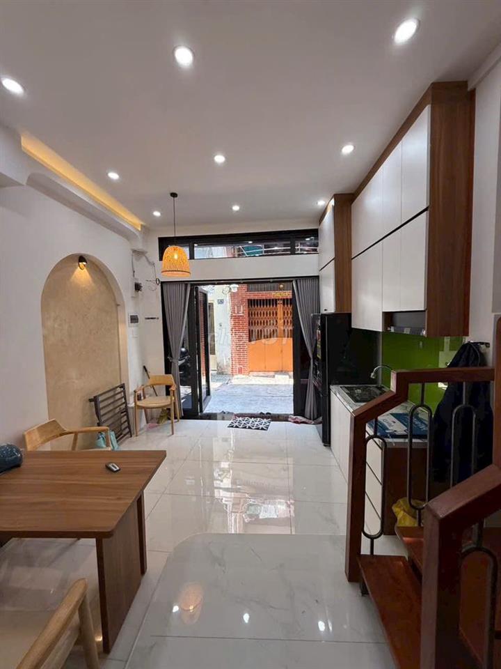- Nhà mới đẹp nội thất cao cấp